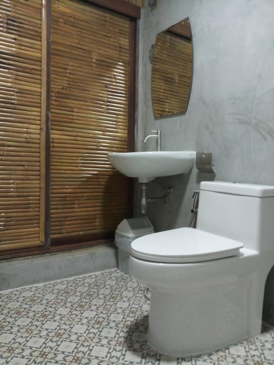 คูณ-เนื่อง ฟาร์ม สเตย์ หัวหิน Koon & Nueang Farm Stay Hua Hin Banbofaj Kültér fotó