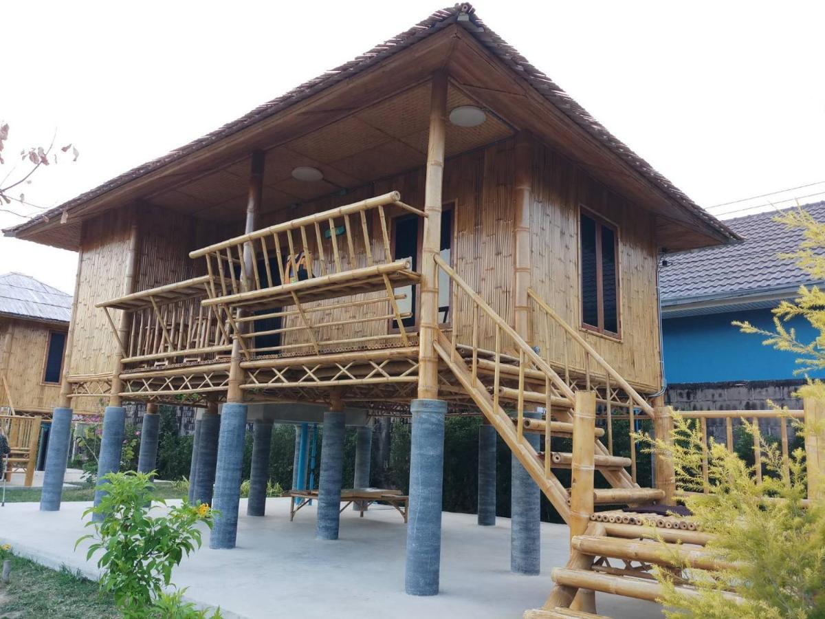 คูณ-เนื่อง ฟาร์ม สเตย์ หัวหิน Koon & Nueang Farm Stay Hua Hin Banbofaj Kültér fotó