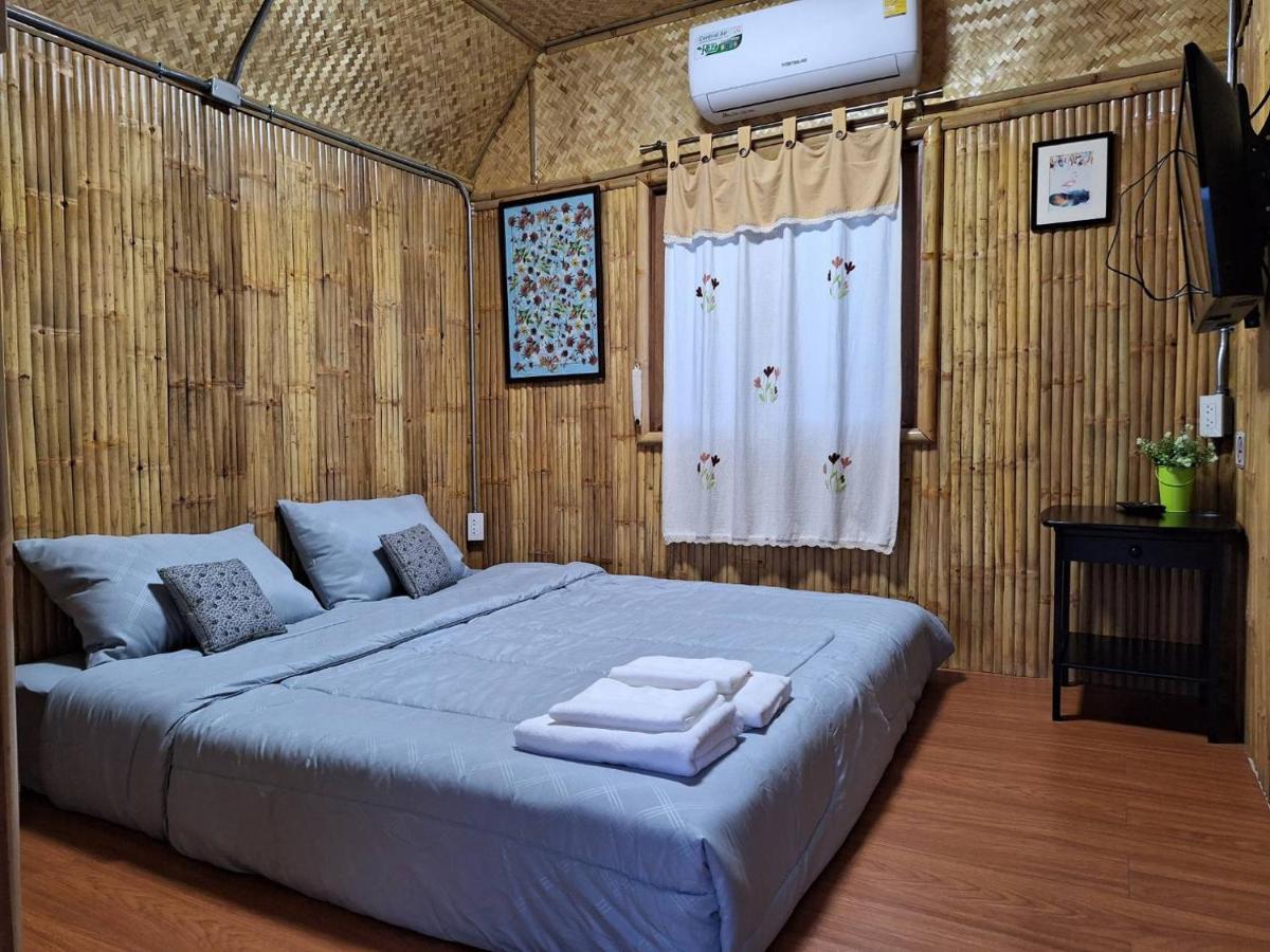 คูณ-เนื่อง ฟาร์ม สเตย์ หัวหิน Koon & Nueang Farm Stay Hua Hin Banbofaj Kültér fotó