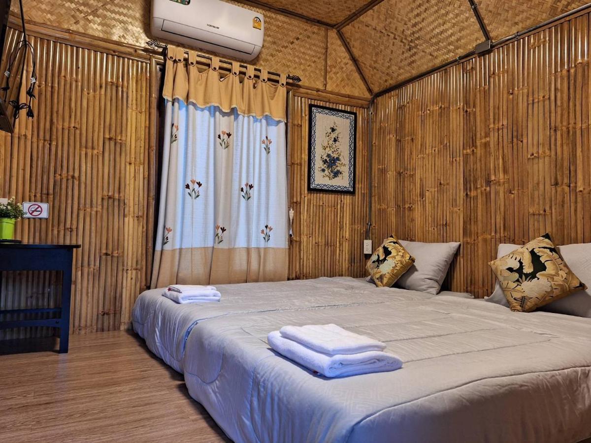 คูณ-เนื่อง ฟาร์ม สเตย์ หัวหิน Koon & Nueang Farm Stay Hua Hin Banbofaj Kültér fotó