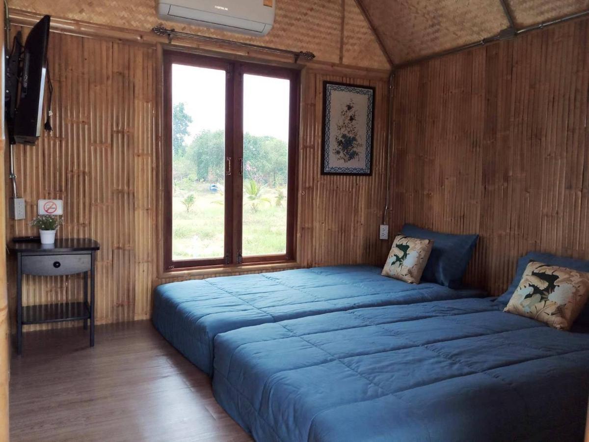 คูณ-เนื่อง ฟาร์ม สเตย์ หัวหิน Koon & Nueang Farm Stay Hua Hin Banbofaj Kültér fotó